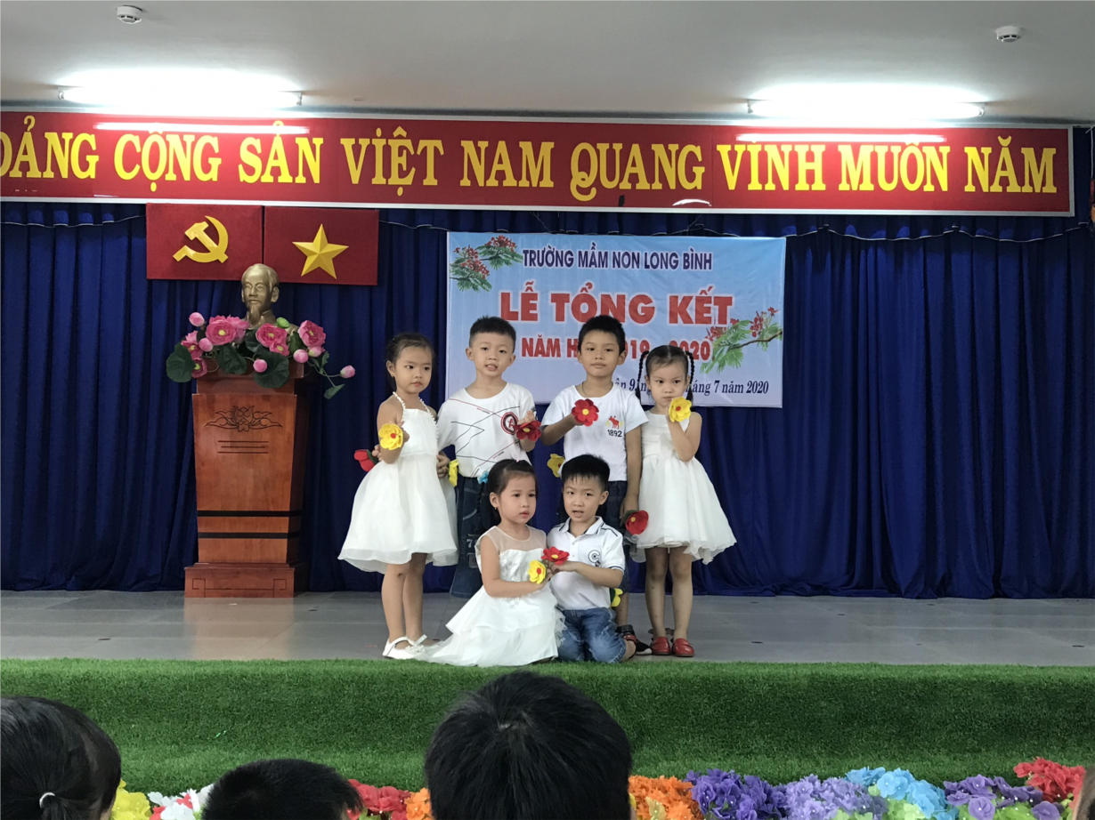z1975441555947_98015f15293f13ebc4c60ad43664a966.jpg